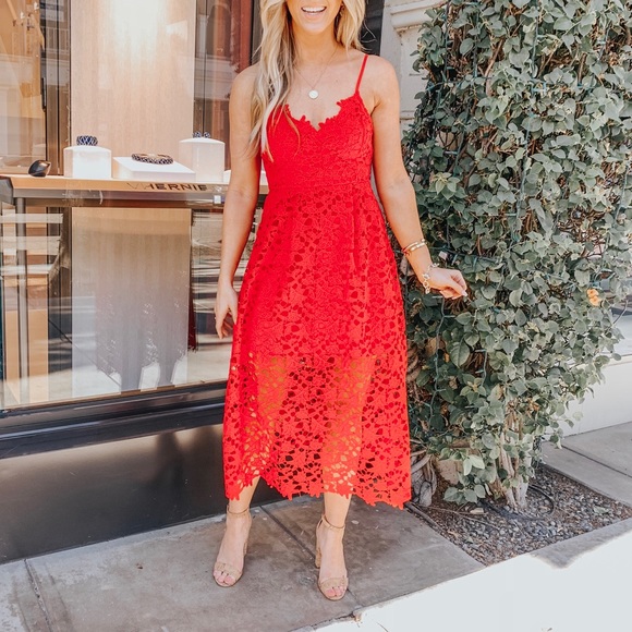 adjustable spaghetti straps